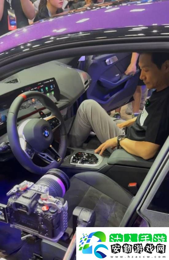 小米第三款車型諜照曝光