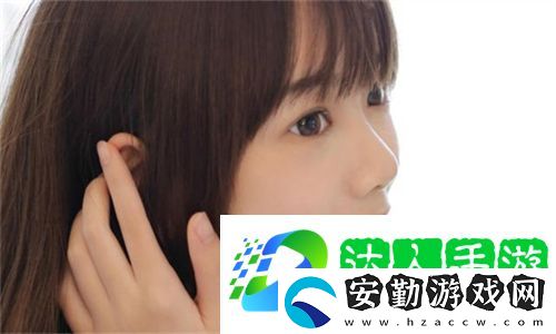 兩個(gè)腫脹起來(lái)的小奶尖